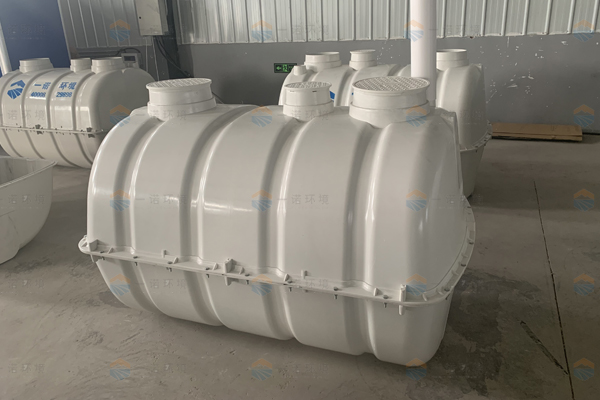 農(nóng)村廁所改造過(guò)程中安裝玻璃鋼化糞池的注意事項(xiàng)! 農(nóng)村廁所改造過(guò)程中安裝玻璃鋼化糞池的注意事項(xiàng)!